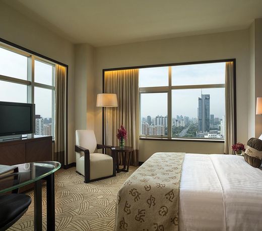 Celebrity International Grand Hotel