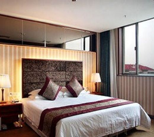 ADEN HOTEL