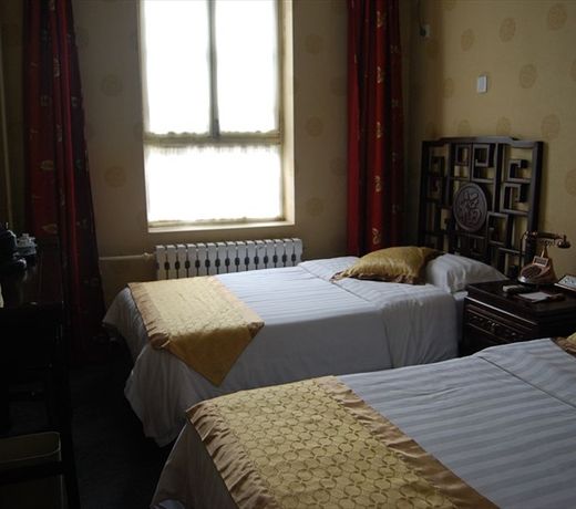 SOLUXE SUNSHINE COURTYARD HOTE
