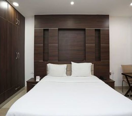 OYO Flagship 184 Spice Mall