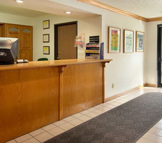 Super 8 Whiteburg KY