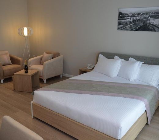 Alis Hotel
