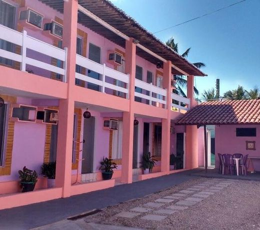 Nenalu Pousada