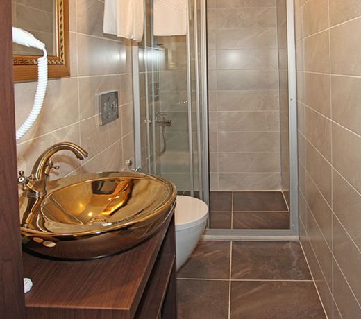 Tashan Otel