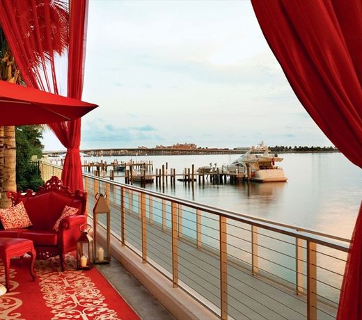 Mondrian South Beach