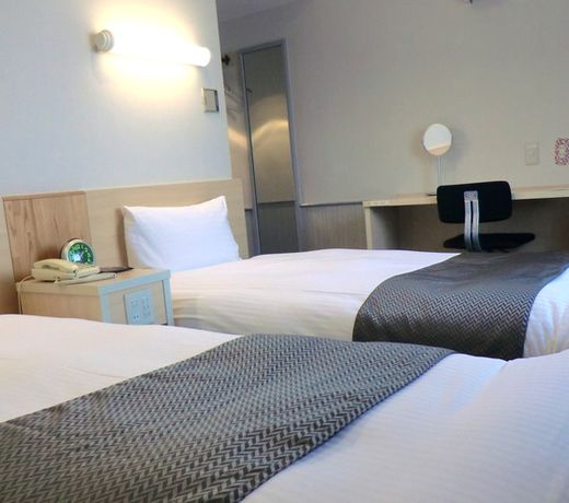 Global Hotel