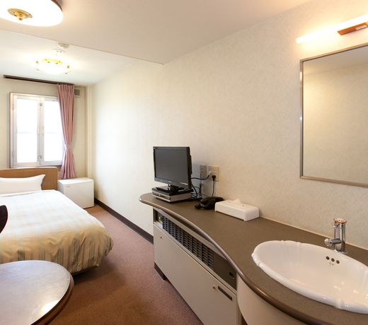 Kanazawa Minato Hotel