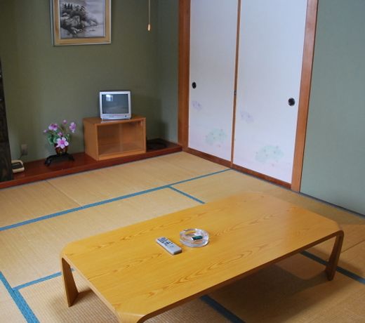 Rokuroshi kougen Onsen Picnic Garden
