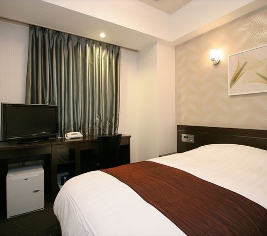 Business Hotel Lend