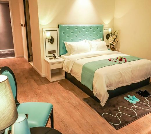 Qingdao Galaxy Holiday Hotel