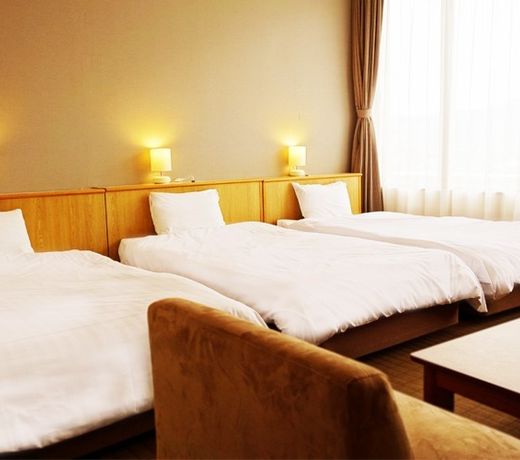 Saiki Central Hotel