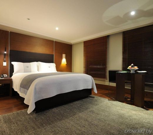 Four Seasons Hotel Bogota