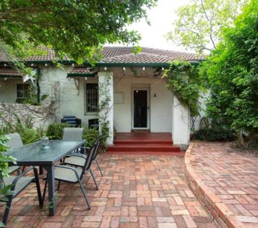 Soloman Street Cottage