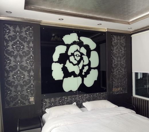Lijiang Maya Theme Hotel