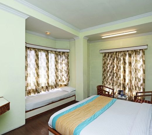 OYO 4479 Hotel Rock Heaven