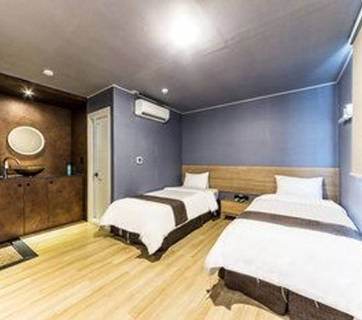 Malu Hotel