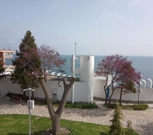 Villa Yavorov