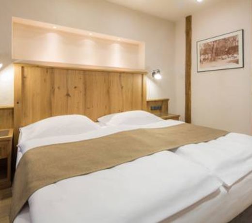 Hotel Male Versailles