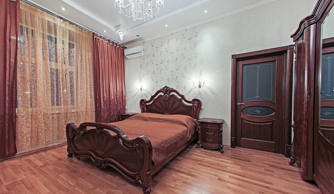 Arbat 4 Bedrooms Premium Apartments