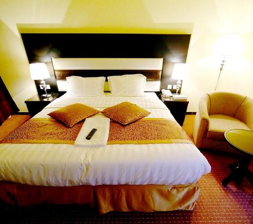 Aliqbal Hotel