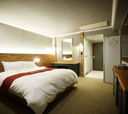 Ariana Hotel