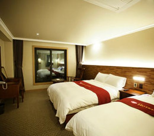 Ariana Hotel