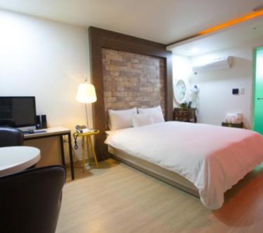 CNN Hotel