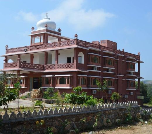Kumbhalmer Hotel