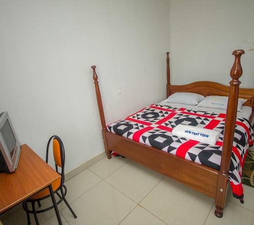 New FortView Hotel