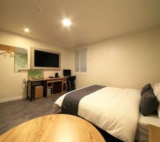 The 7 Hotel