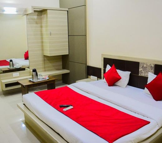 Hotel Blue Star