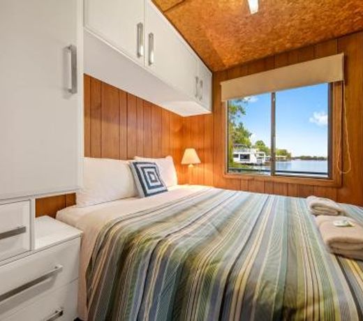 Renmark River Villas and Boats & Bedzzz