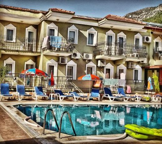 Taner Otel