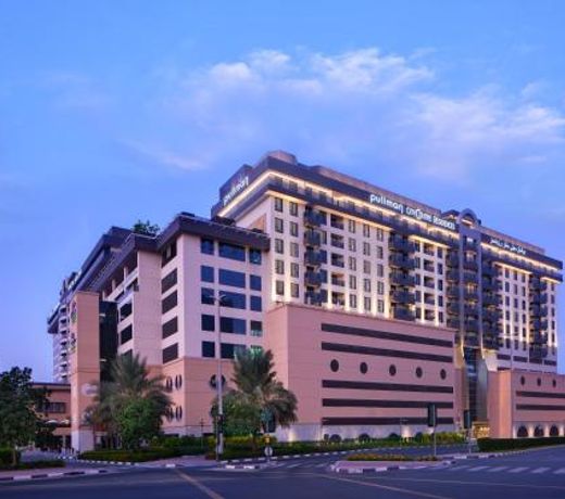 Pullman Dubai Creek City Centre Residences
