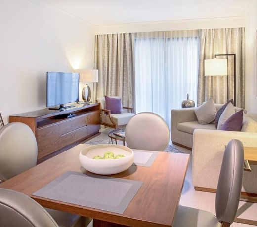Pullman Dubai Creek City Centre Residences