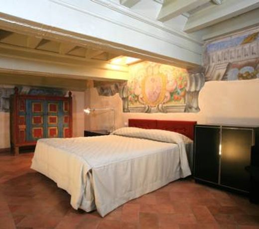 ARTEMURA RESIDENCE