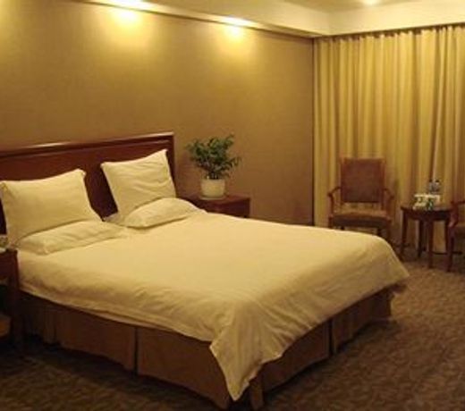 GreenTree Inn Suzhou Humble Administrator's Garden Railway Station South Square