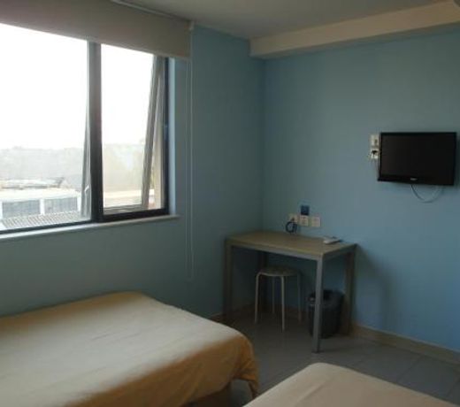 BESTAY HOTEL EXPRESS (SUZHOU RAILWAY STATION BEISI TOWER)