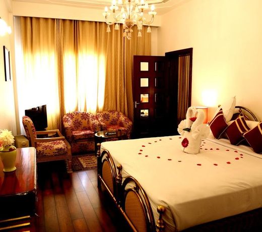 Aveda Kamal Palace
