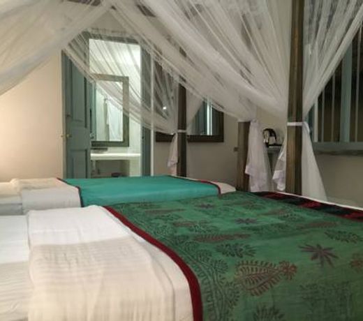 Parawa House