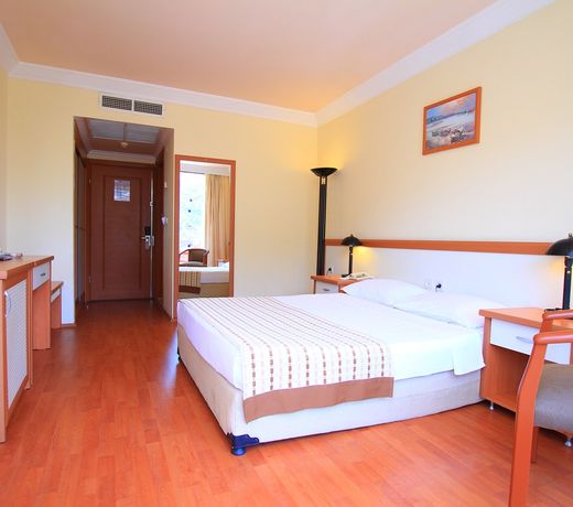 Letoile Beach Hotel