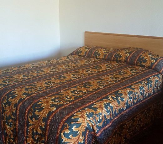 Best Economy Inn & Suites