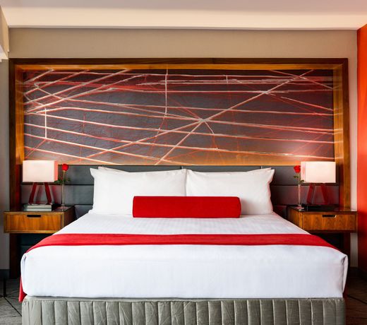 Crowne Plaza JFK Airport New York City, an IHG Hotel