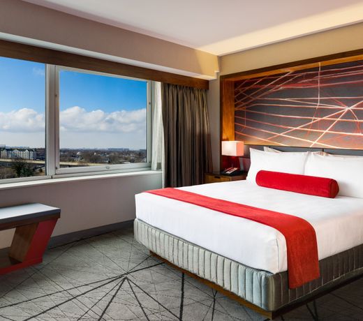 Crowne Plaza JFK Airport New York City, an IHG Hotel