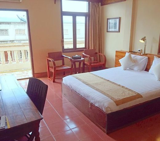 Pakse Hotel & Restaurant
