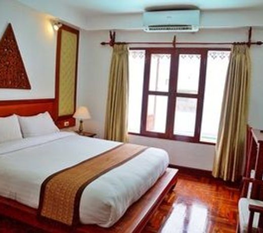 Chanthapanya Hotel