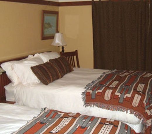 Inn of the Beachcomber