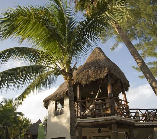 Mahekal Beach Front Resort & Spa