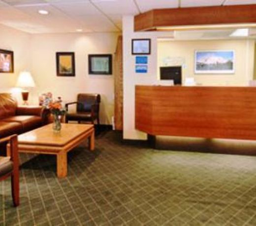 DAYS INN TOWN CENTER