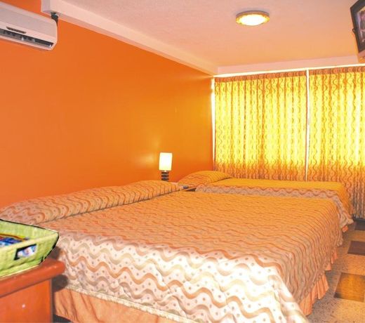 Hotel Portobelo Convention Center